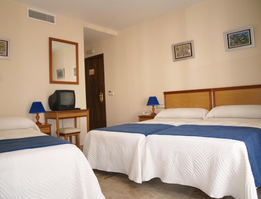 Hotel Al-Yussana Lucena Bilik gambar