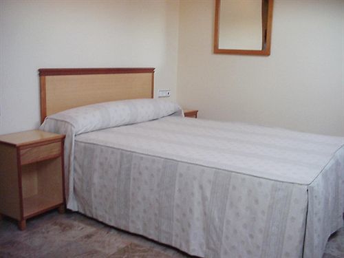 Hotel Al-Yussana Lucena Luaran gambar
