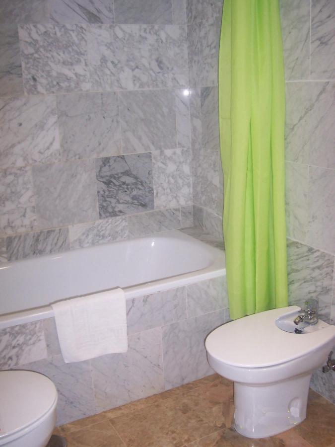 Hotel Al-Yussana Lucena Bilik gambar