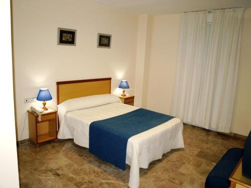 Hotel Al-Yussana Lucena Luaran gambar
